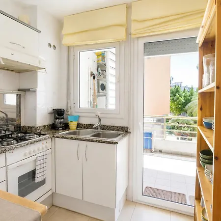 The Rose By Hello Homes Apartman